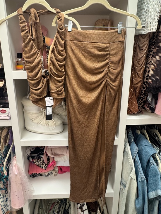 Fashion Nova Dresses & Skirts - Metallic 2 Piece Set